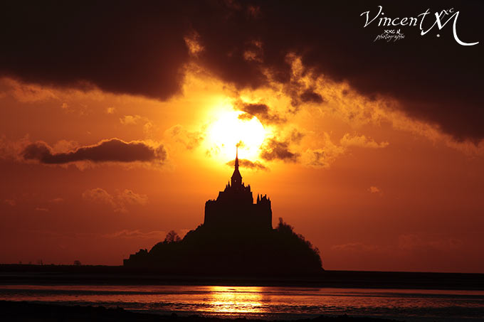 Soleil couchant sur le Mont Saint-Michel